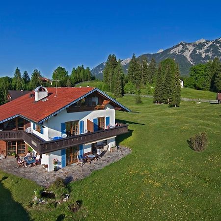 Ferienwohnungen Arnika Krün Exterior foto